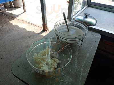 ก๋วยเตี๋ยวเนื้อวัว วัดดงมูลเหล็ก