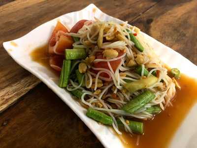 เล้งแซ่บอร่อยสุดห้วยขวาง