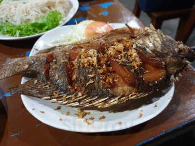 เฮือนอีแหม่