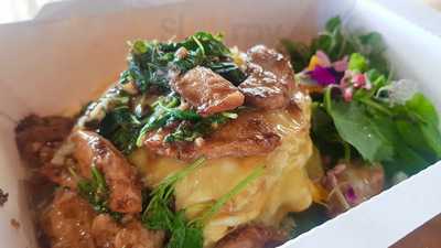 Ekkamai House Thai Kitchen & Cafe