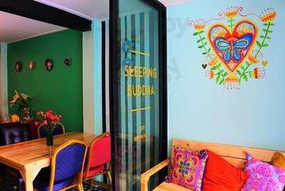 Sleeping Buddha Cafe&bistro