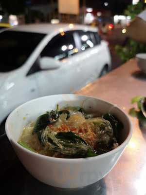 ร้านมุมอร่อย