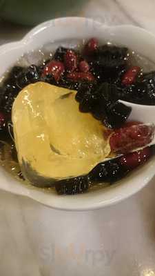 ร้านอาหารญี่ปุ่น ไมอิซากาย่าแอนด์ทาปัส