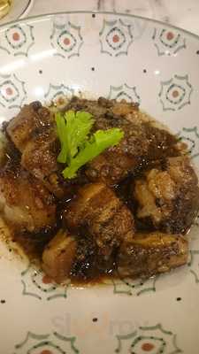 ร้านอาหารญี่ปุ่น ไมอิซากาย่าแอนด์ทาปัส