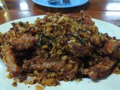 ลาบโคราช