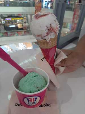 บาสกิ้นร็อบบิ้นส์