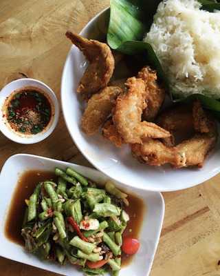 ครัวก้านตอง