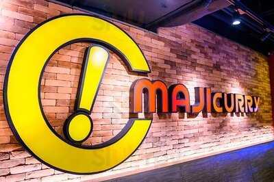 Maji Curry Siam Center