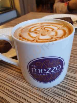 Mezzo Coffee