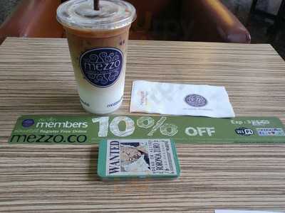 Mezzo Coffee