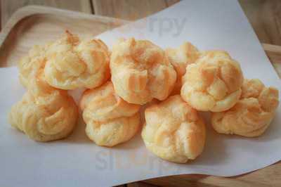 ร้านเพลินเบเกอรี่