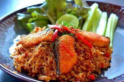 The Salares Coffee Bar & Bistro