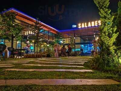 The Salares Coffee Bar & Bistro