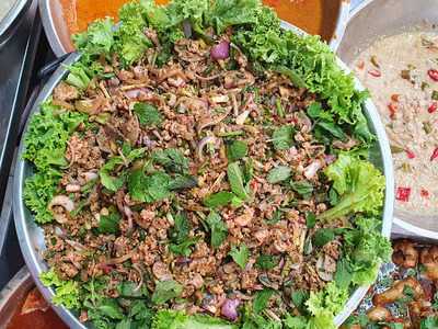 Puyai Lee Restaurant