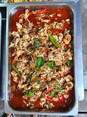 Puyai Lee Restaurant