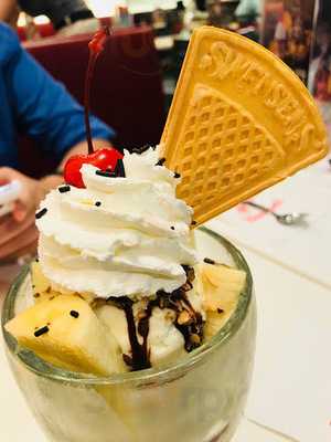 สเวนเซ่นส์