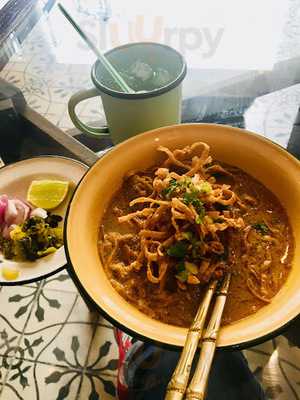 บ้านสราญรมย์