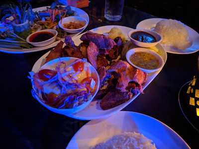 ผับเนเวอร์แลนด์