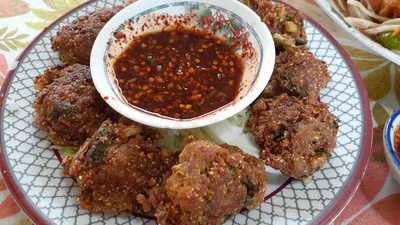 บ้านสวนส้มตำ