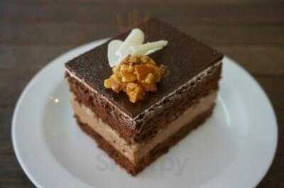 สวีทสเปล