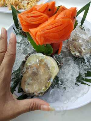 ร้านอุดมซีฟู๊ด สาขาเทียนทะเล