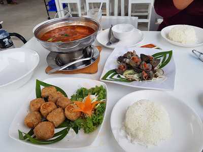 ร้านอุดมซีฟู๊ด สาขาเทียนทะเล