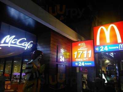 แมคคาเฟ่