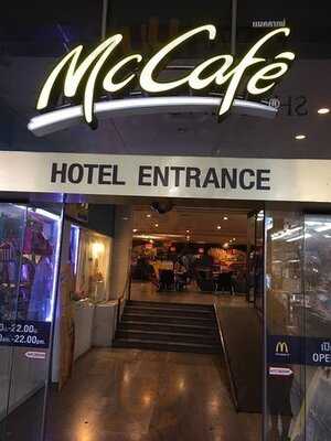แมคคาเฟ่