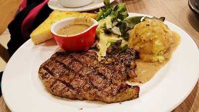 เจฟเฟอร์ สเต็ก (เทอร์มินอล 21)