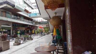 ภัตตาคาร มิราม่าฮอทพอทซีฟู้ด