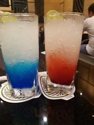 ฟูลมูนคาเฟ่