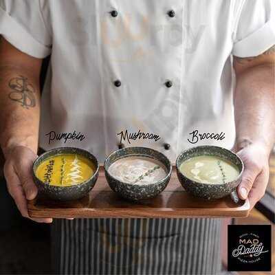 แม้ด แด๊ดดี้ พิซซ่า เฮ้าส์