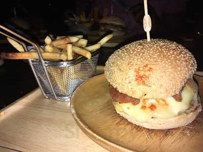 ร้านอาหารญี่ปุ่น ไจแอนท์สชิดลม