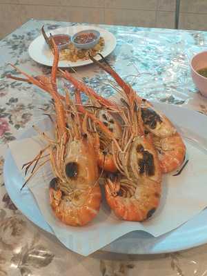 ราชาข้าวต้มผักบุ้งลอยฟ้า