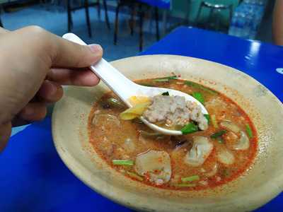 หูฉลามไต๋ตง