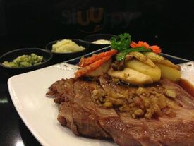 Jiro Raw Bar & Grill