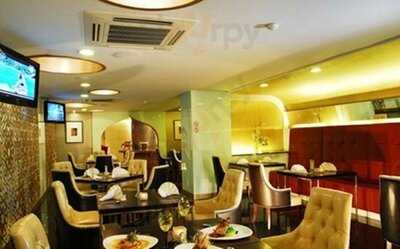 เดอแกลเลอรี่