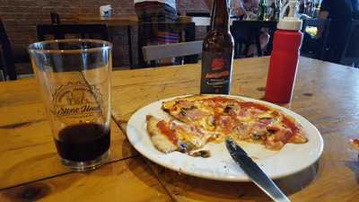 Alola Pizza Bistro&bar