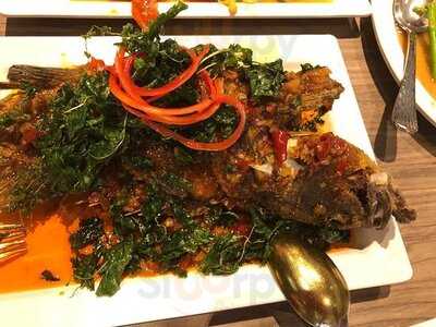 Somboon D Seafood Restaurant