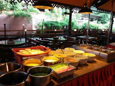 Gyu Gyu Tei Feat Ford