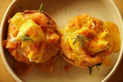 ดิสอิสอิท ร้านกาแฟ