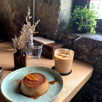 ดิสอิสอิท ร้านกาแฟ