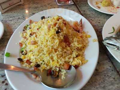 ฮองมิน สาขา เดอะ เซอร์เคิล ราชพฤกษ์