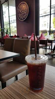 Mezzo Coffee