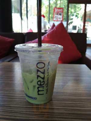 Mezzo Coffee