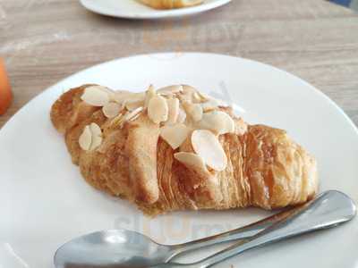 คอฟฟี่บาร์บายพิม