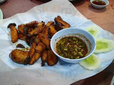 ปิ่นเกล้าหัวปลาหม้อไฟ