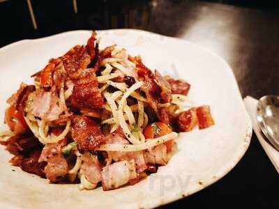 เนื้อหอม คาเฟ่