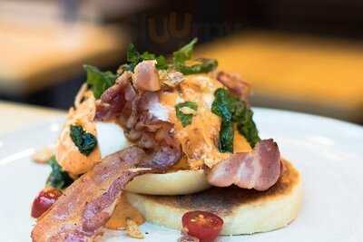 Mad Monkey Kitchen & Bar