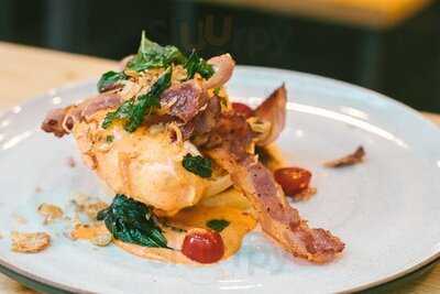 Mad Monkey Kitchen & Bar